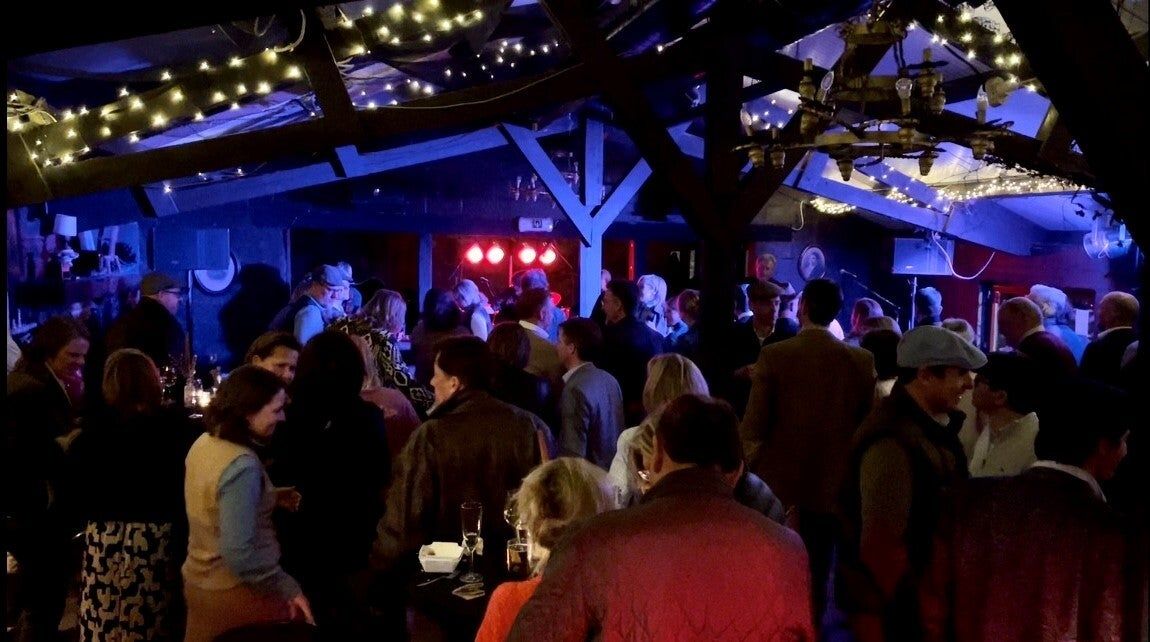 Dansfeest in De Schuur Oelegem